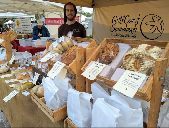 Gulfcoast Sourdough at the Saturday Morning Market in St. Petersburg, FL (image copyright @gulfcoastsourdough)