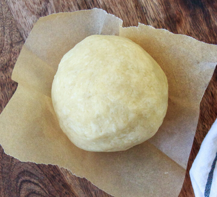 Ball of gluten-free pie dough