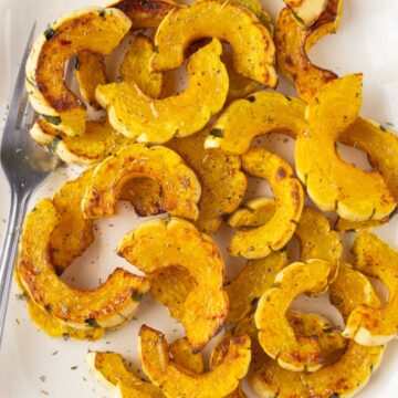 How to Cook Delicata Squash (Easy Roasted Method)